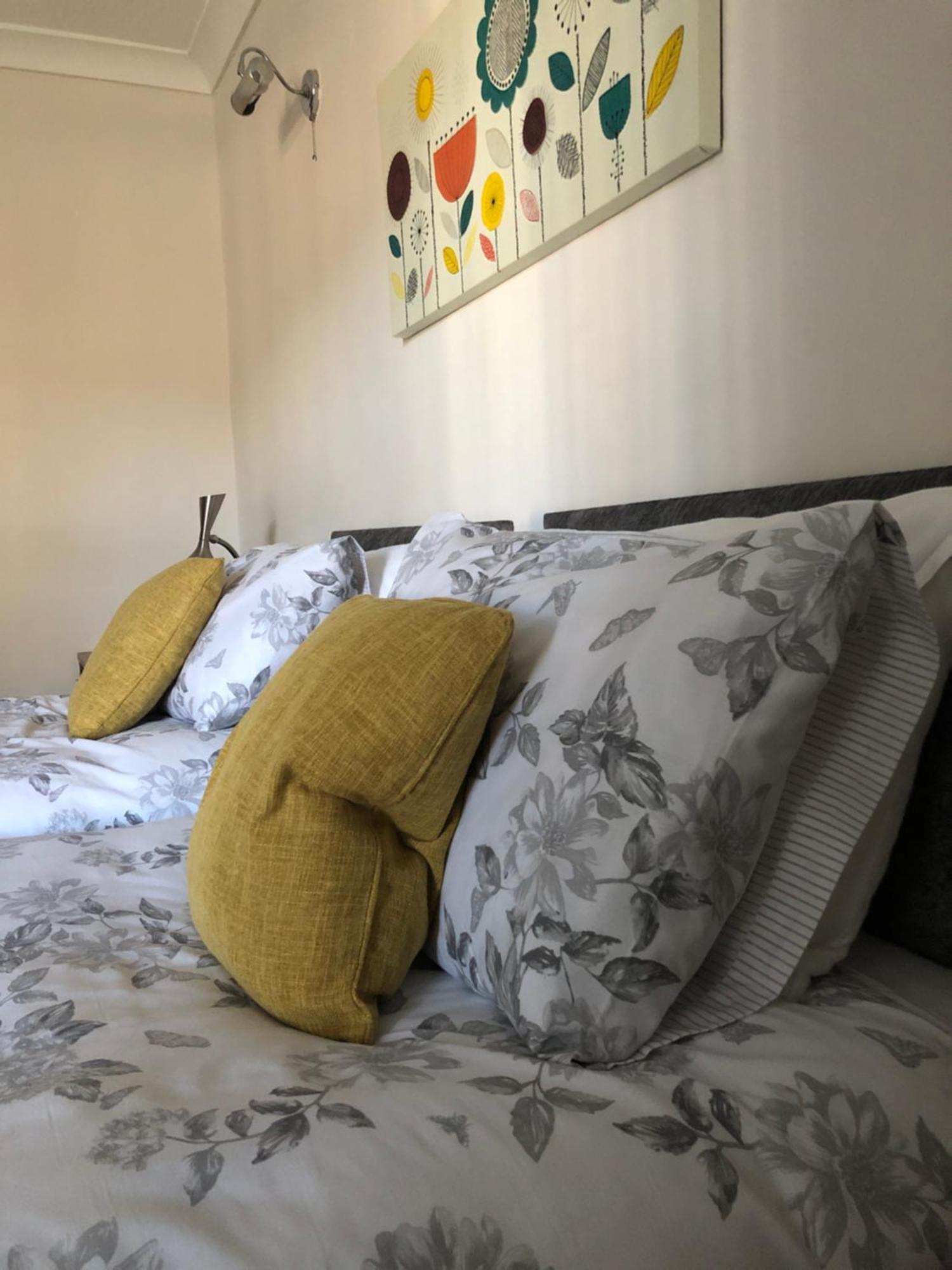Riverside Cottage Уолли Экстерьер фото